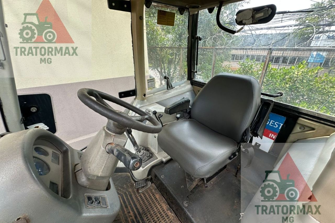Valtra BM 125 - 12/12 2