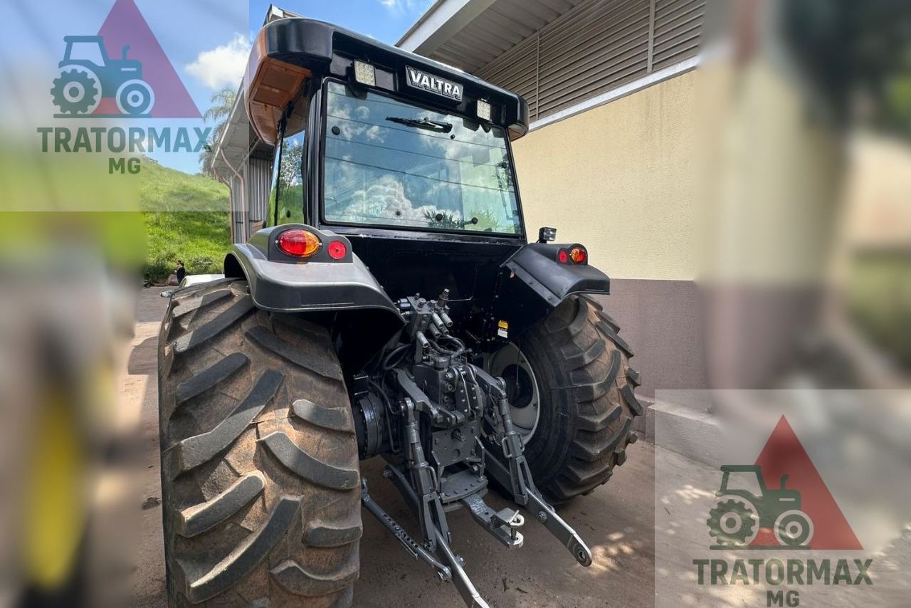 Valtra BM 125 - 12/12 4