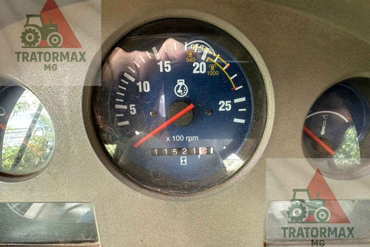 Valtra BM 125 - 12/12 5