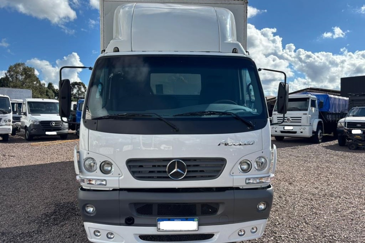 Mercedes Benz Accelo 915 - 11/12 6
