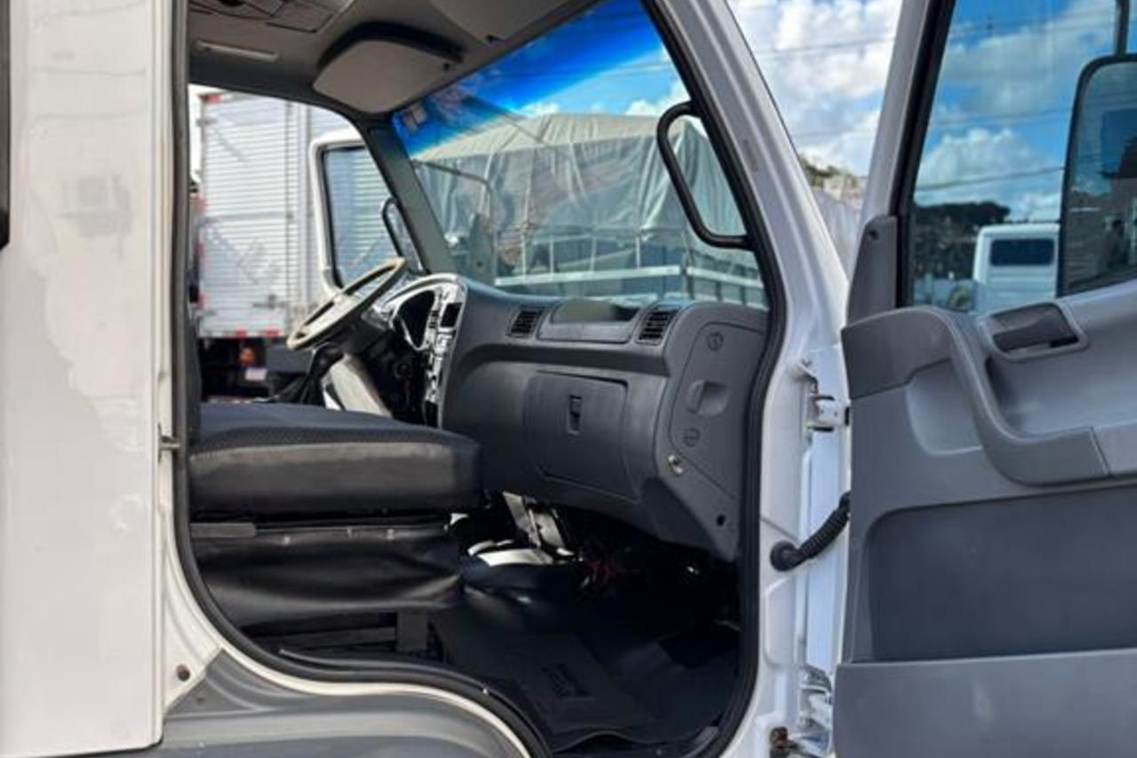 Mercedes Benz Accelo 915 - 11/12 9