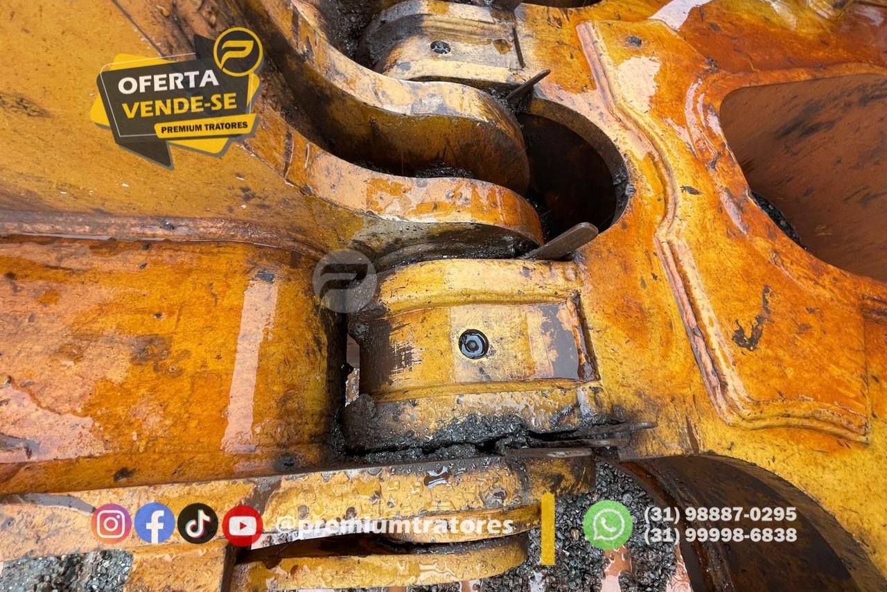 Caterpillar D8T - 20/20 6