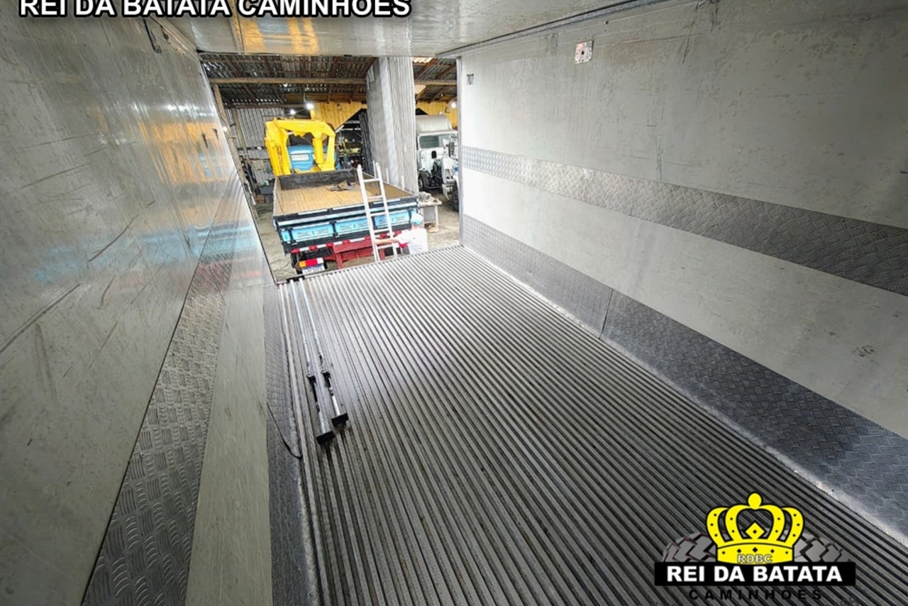 Randon Câmara Fria - 11/11 11