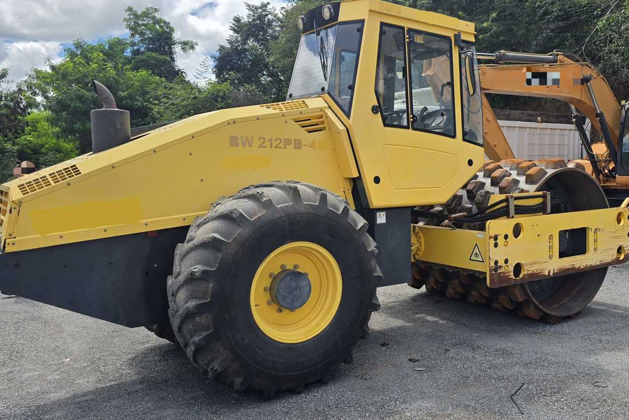 Bomag BW212 - 11/11 2