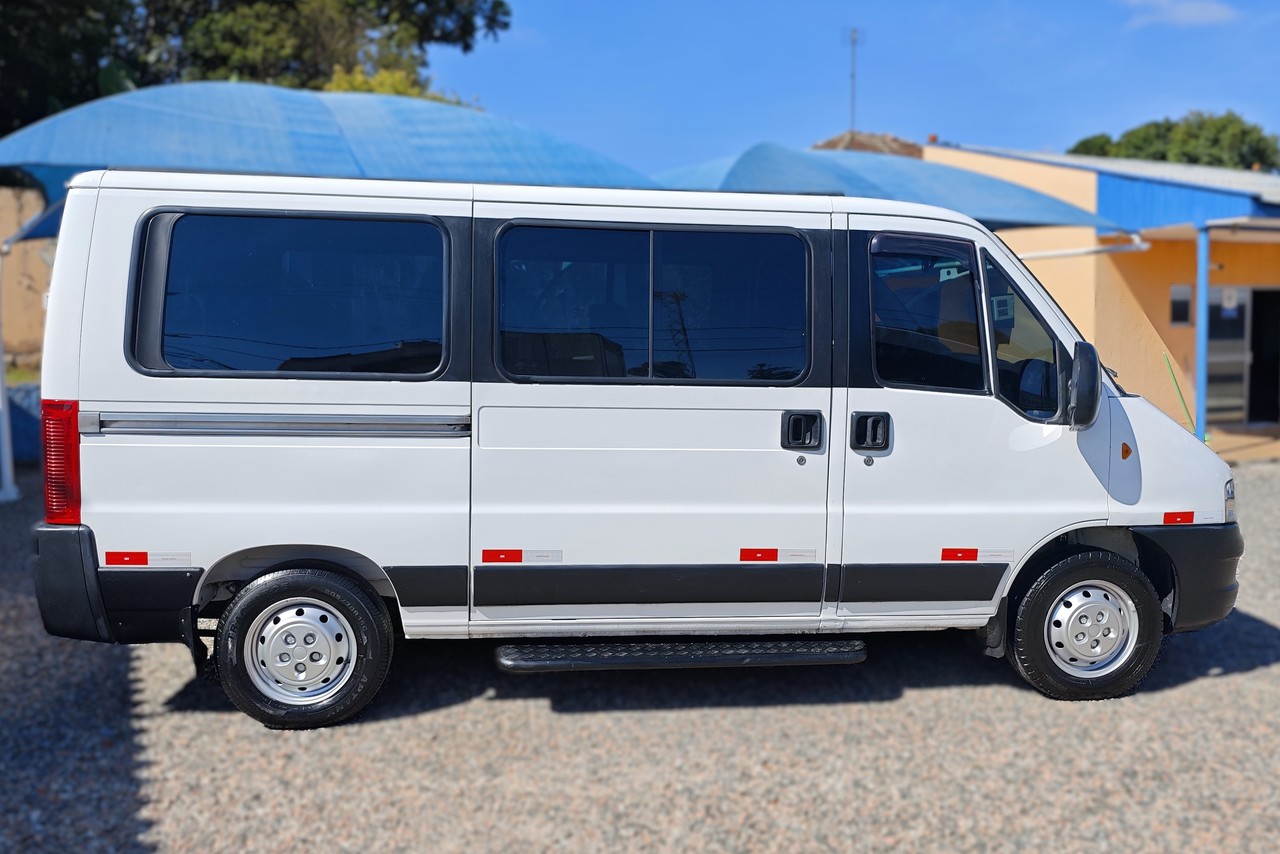 Fiat Ducato Minibus - 13/14 4
