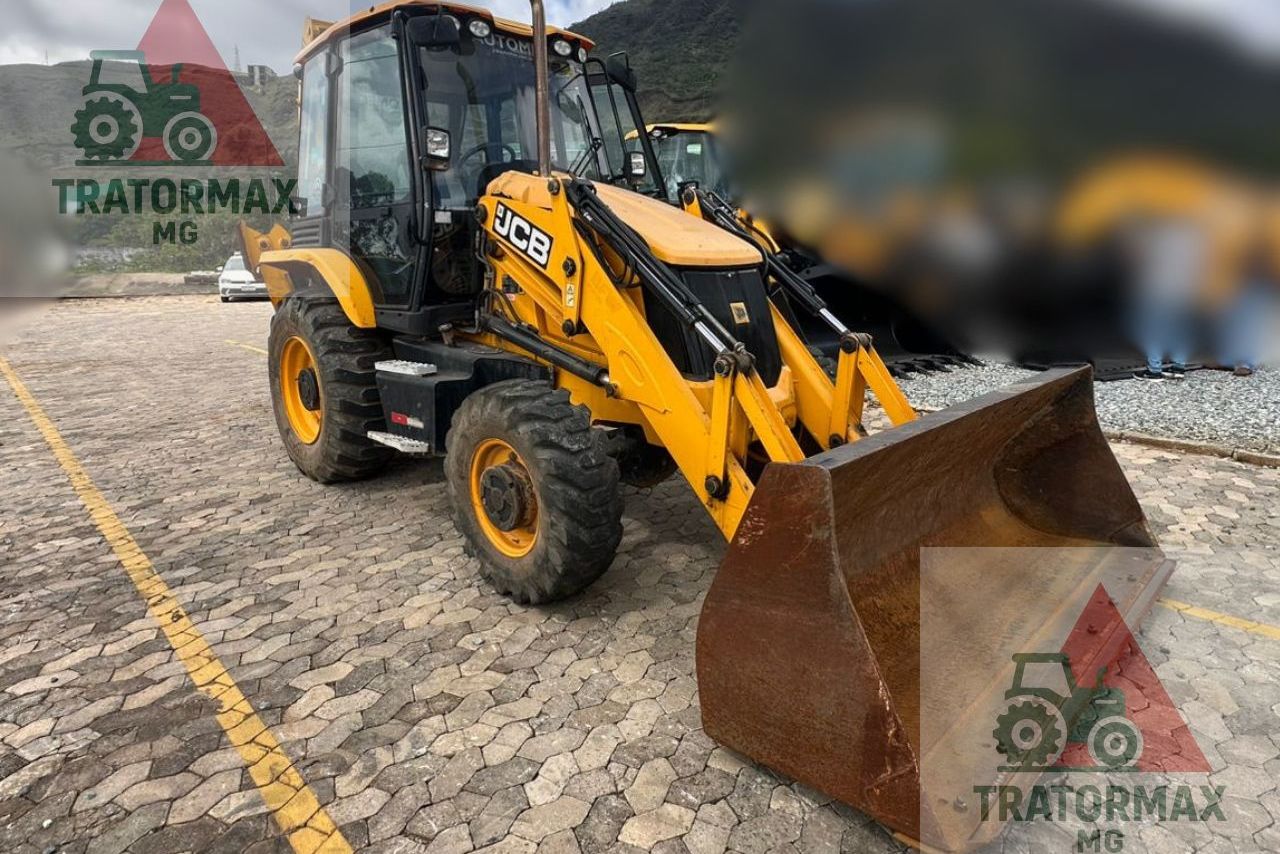 JCB 3CX - 23/23 3