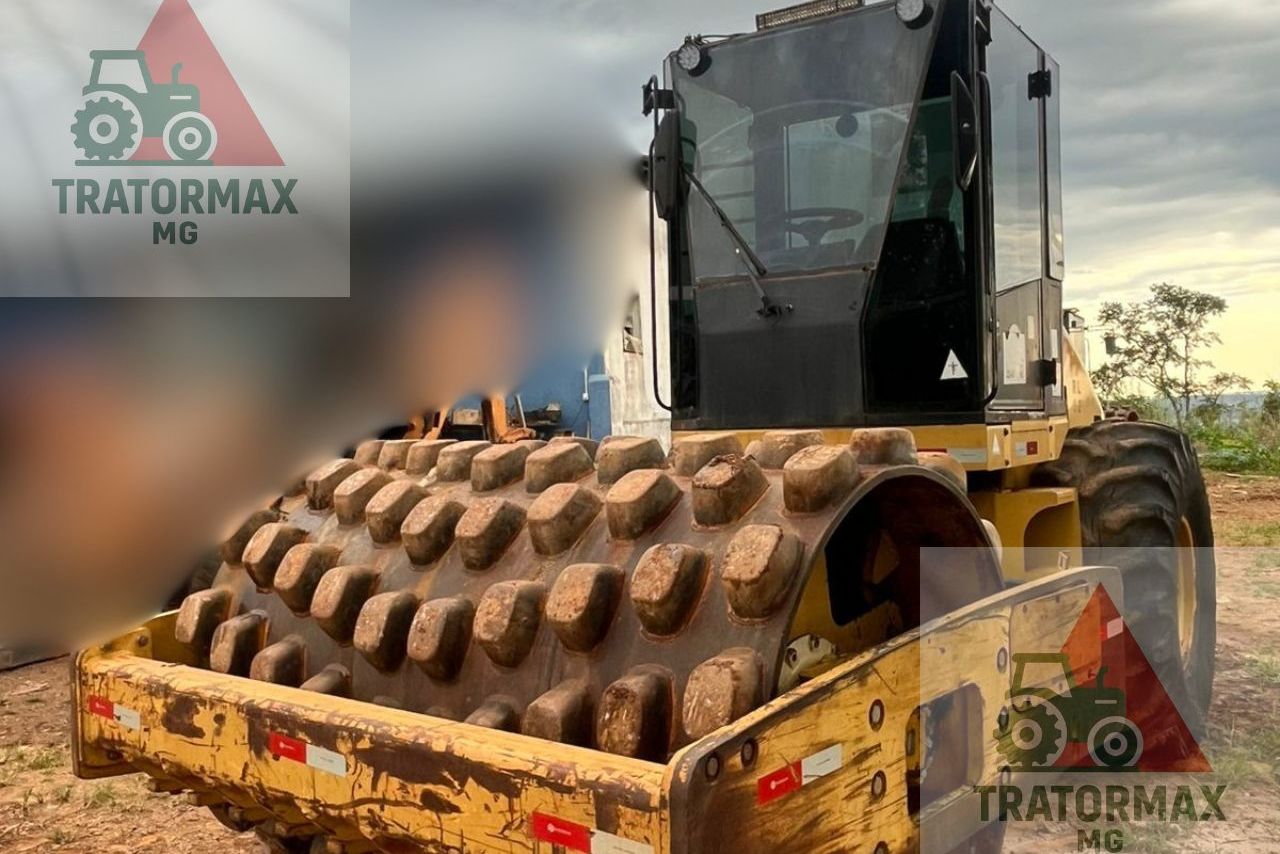 Caterpillar CP533E - 10/10 7
