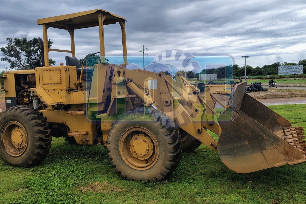Caterpillar  930 - 00/00 7