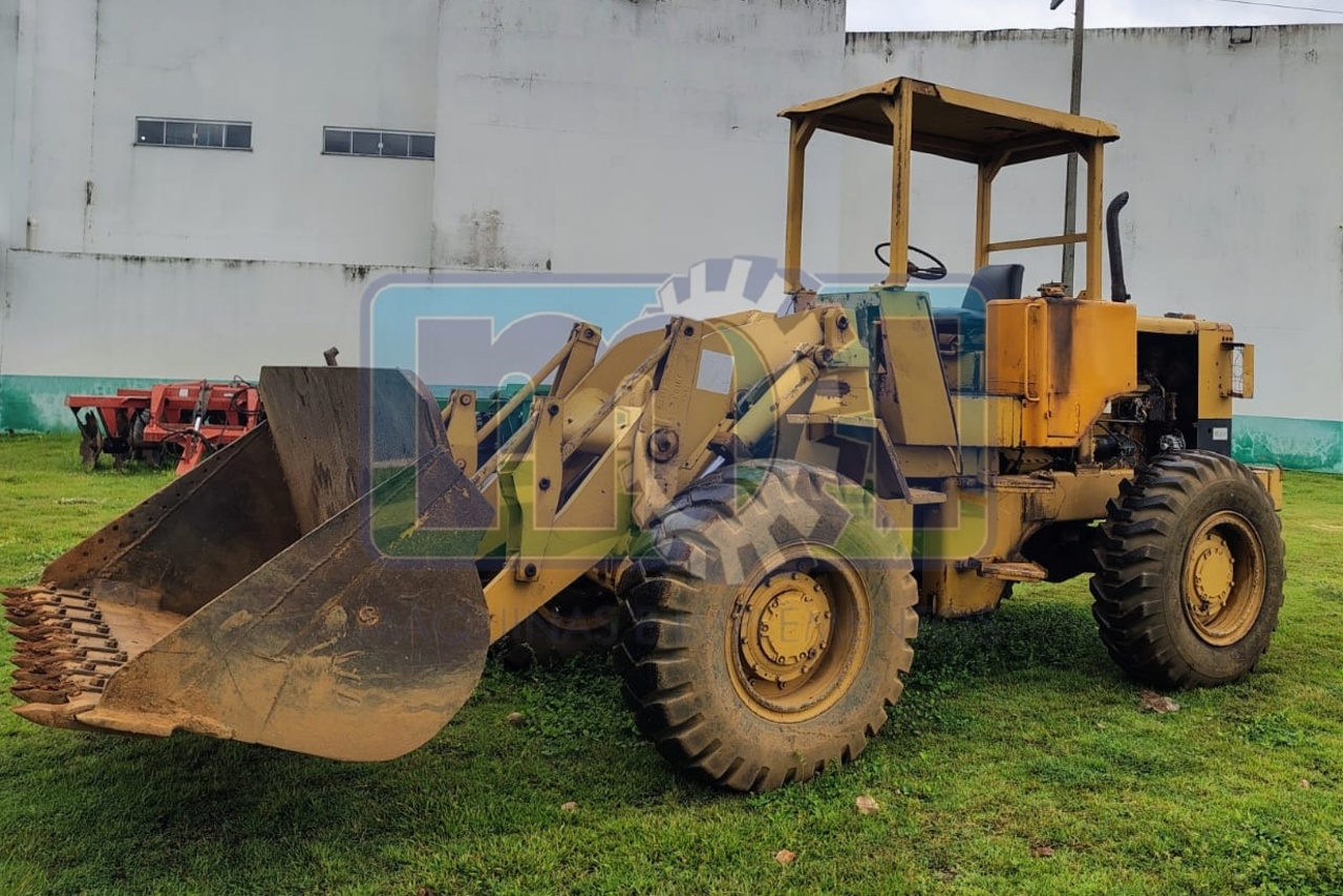 Caterpillar  930 - 00/00 8