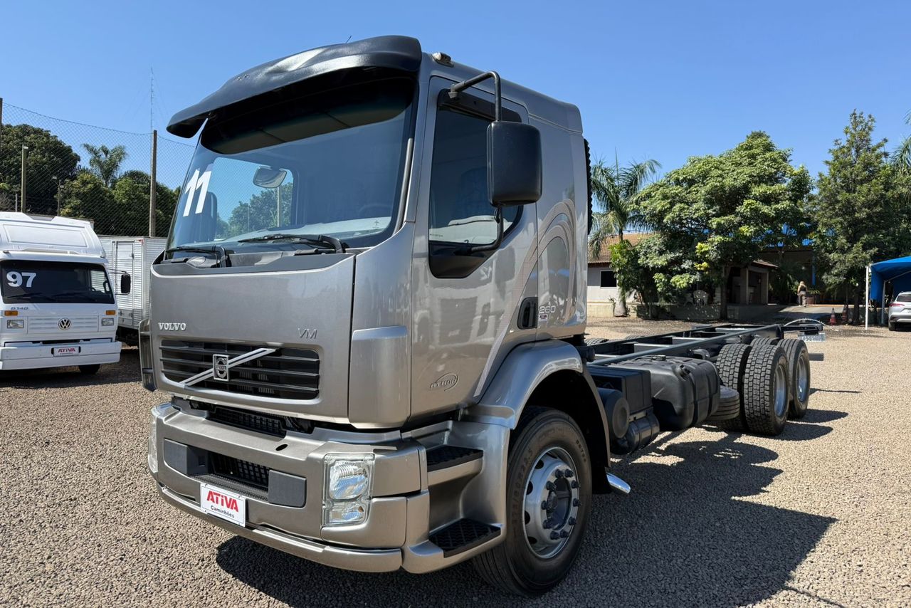 Volvo VM260 - 11/11 3
