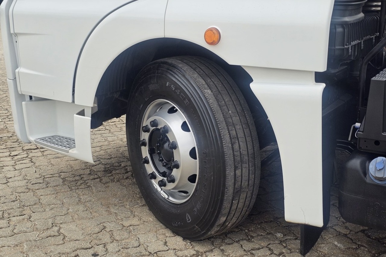 Volkswagen 28-460 6x2 Meteor - 21/22 9