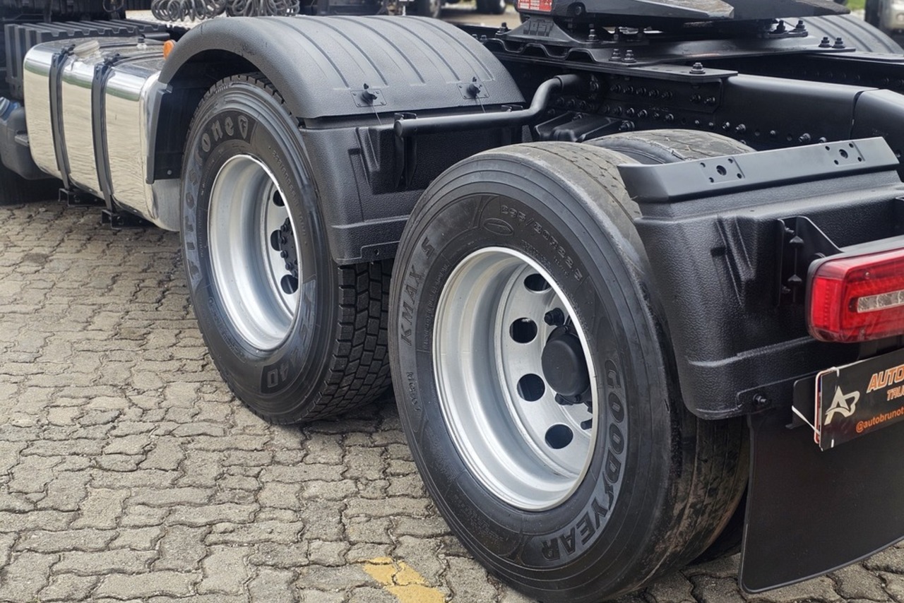 Volkswagen 28-460 6x2 Meteor - 21/22 12