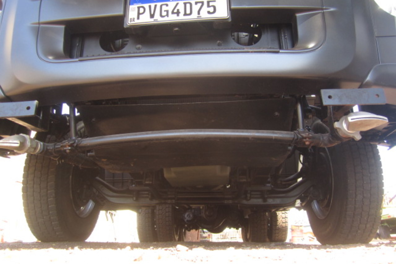 Volkswagen 31-330 E Constellation 6x4 - 14/15 11