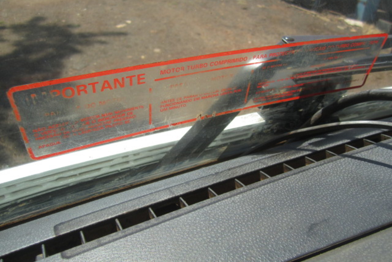Volkswagen 31-330 E Constellation 6x4 - 14/15 12