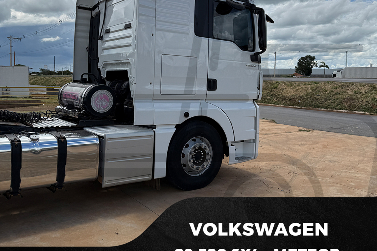 Volkswagen 29-520 6x4 Meteor - 22/23 7