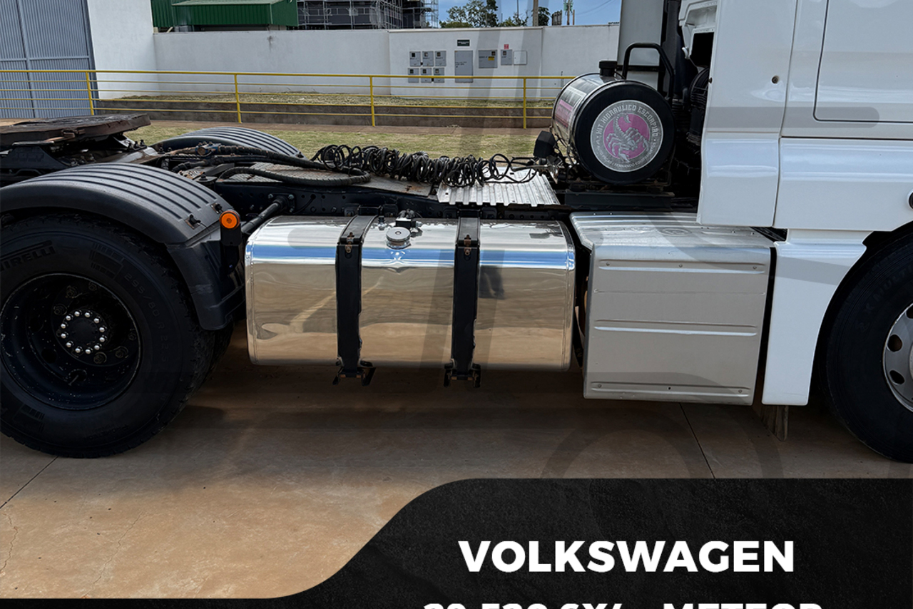 Volkswagen 29-520 6x4 Meteor - 22/23 9
