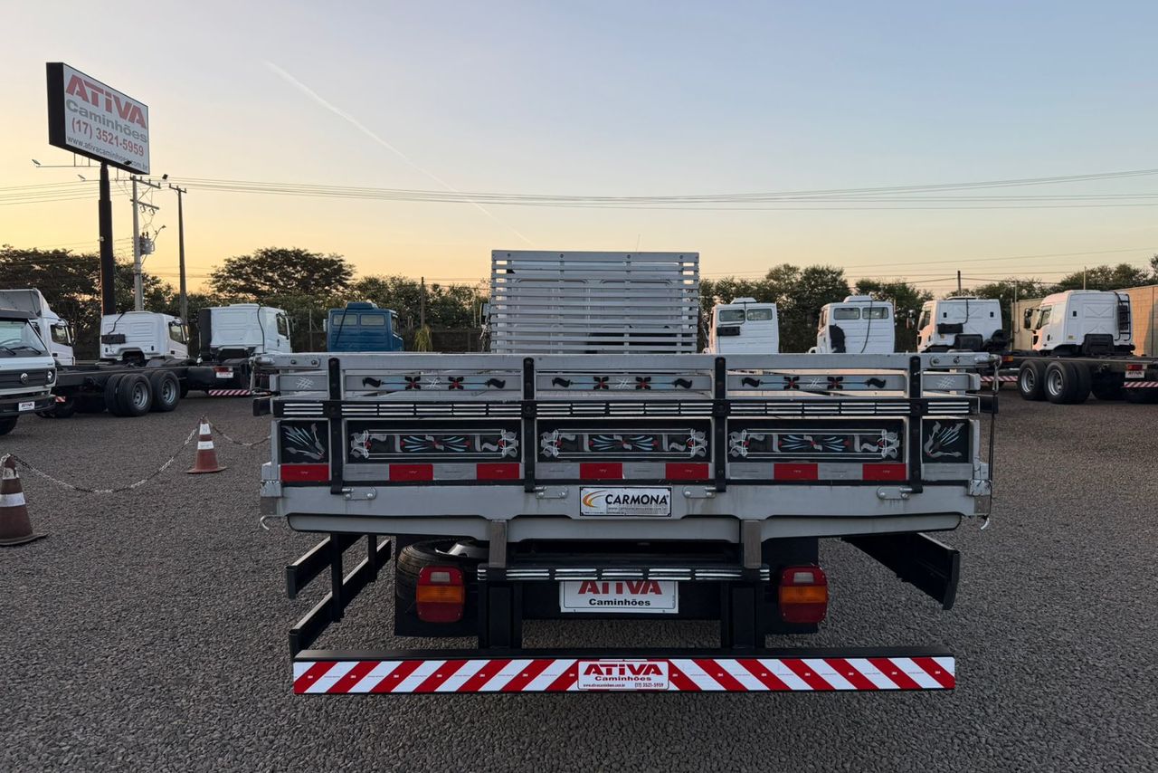 Ford Cargo1119 - 17/17 4