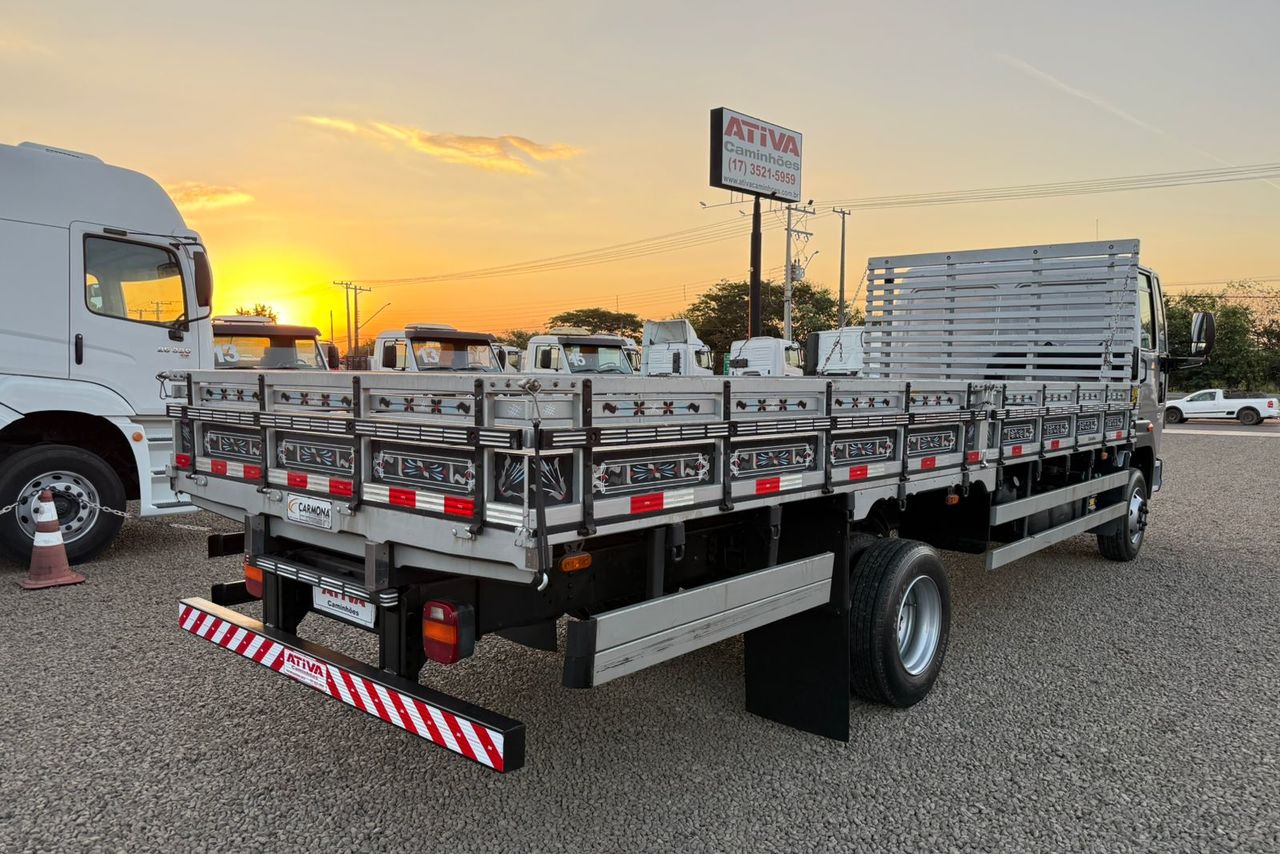 Ford Cargo1119 - 17/17 9