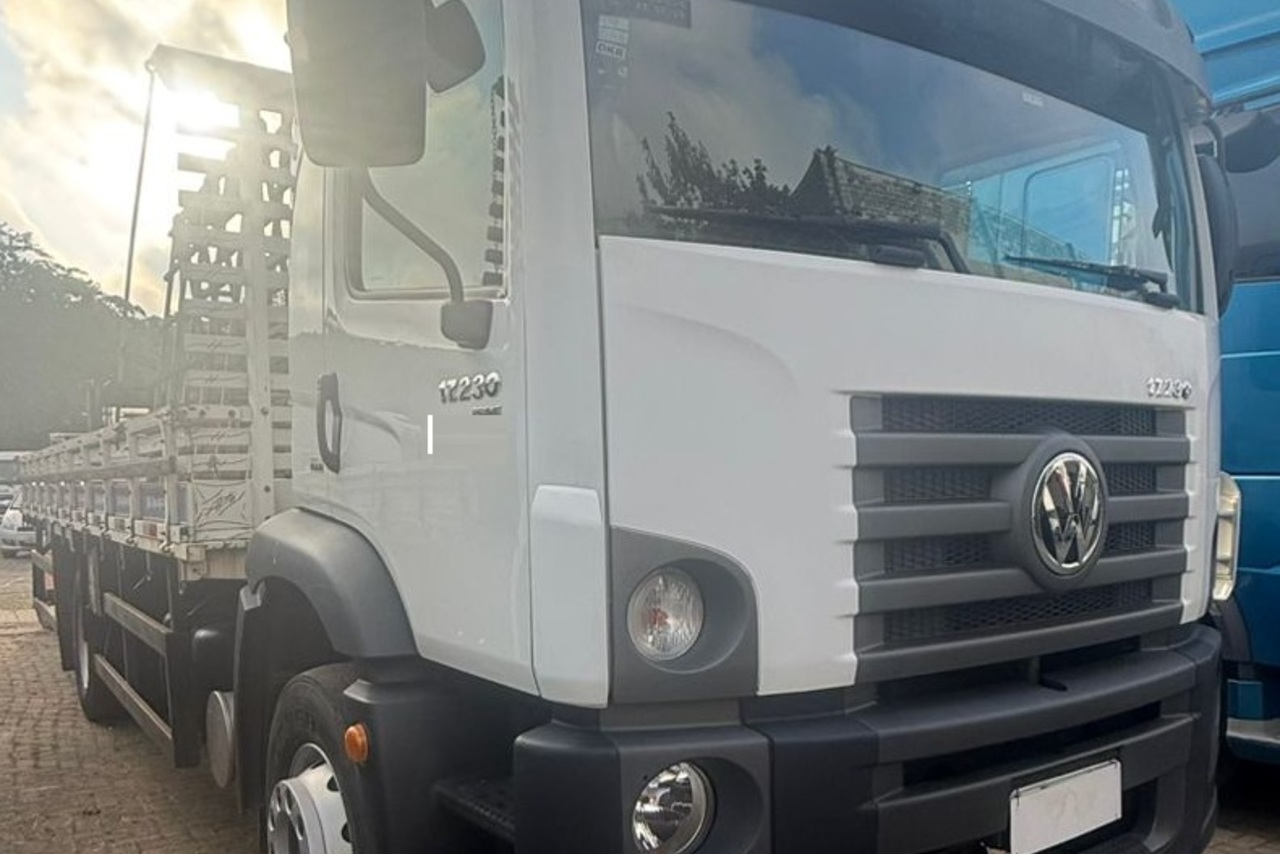 Volkswagen 17 220 - 19/20 9