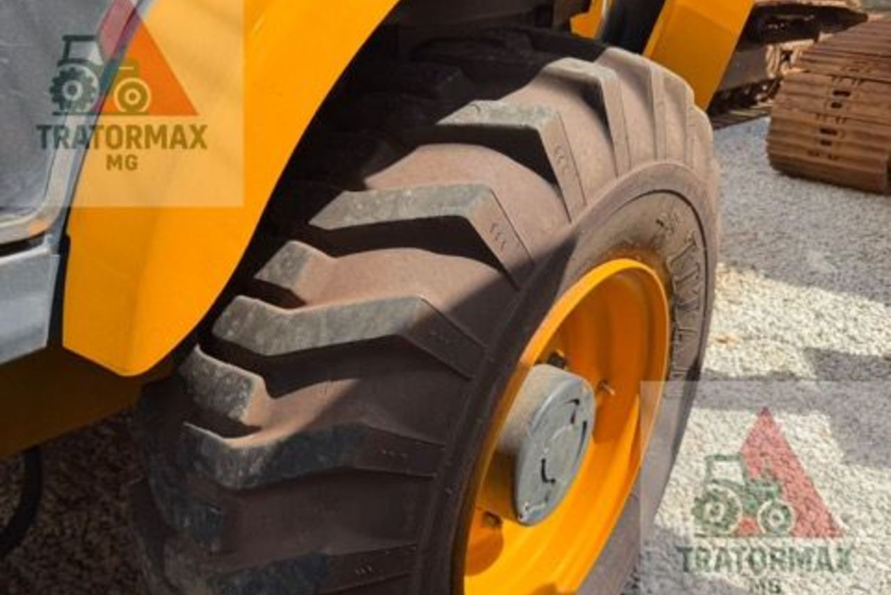 JCB 3CX - 22/22 2