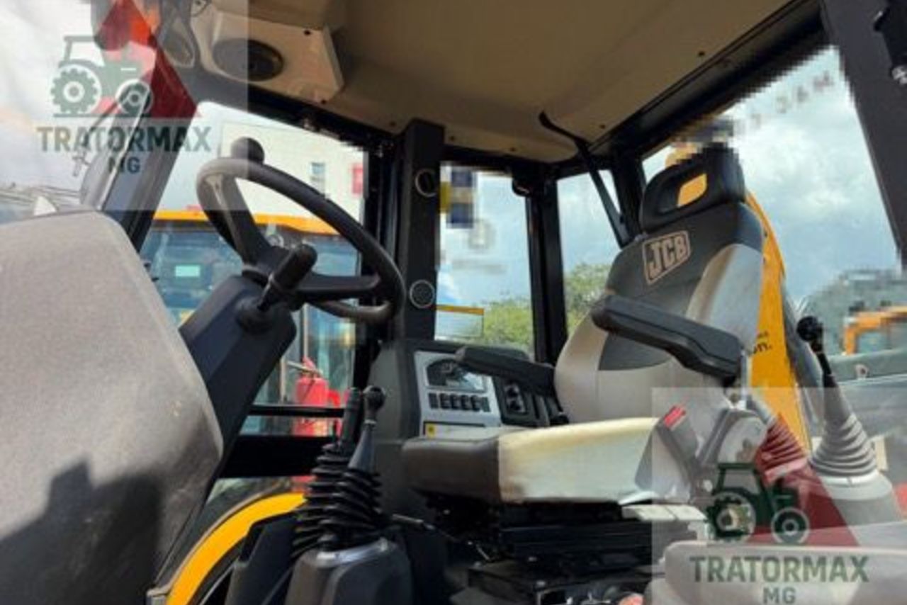 JCB 3CX - 22/22 3