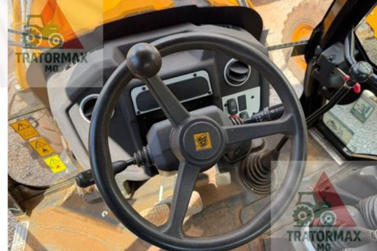 JCB 3CX - 22/22 9