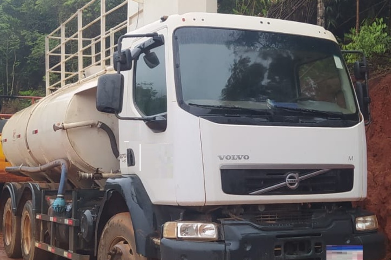 Volvo VM 270 - 13/13 4