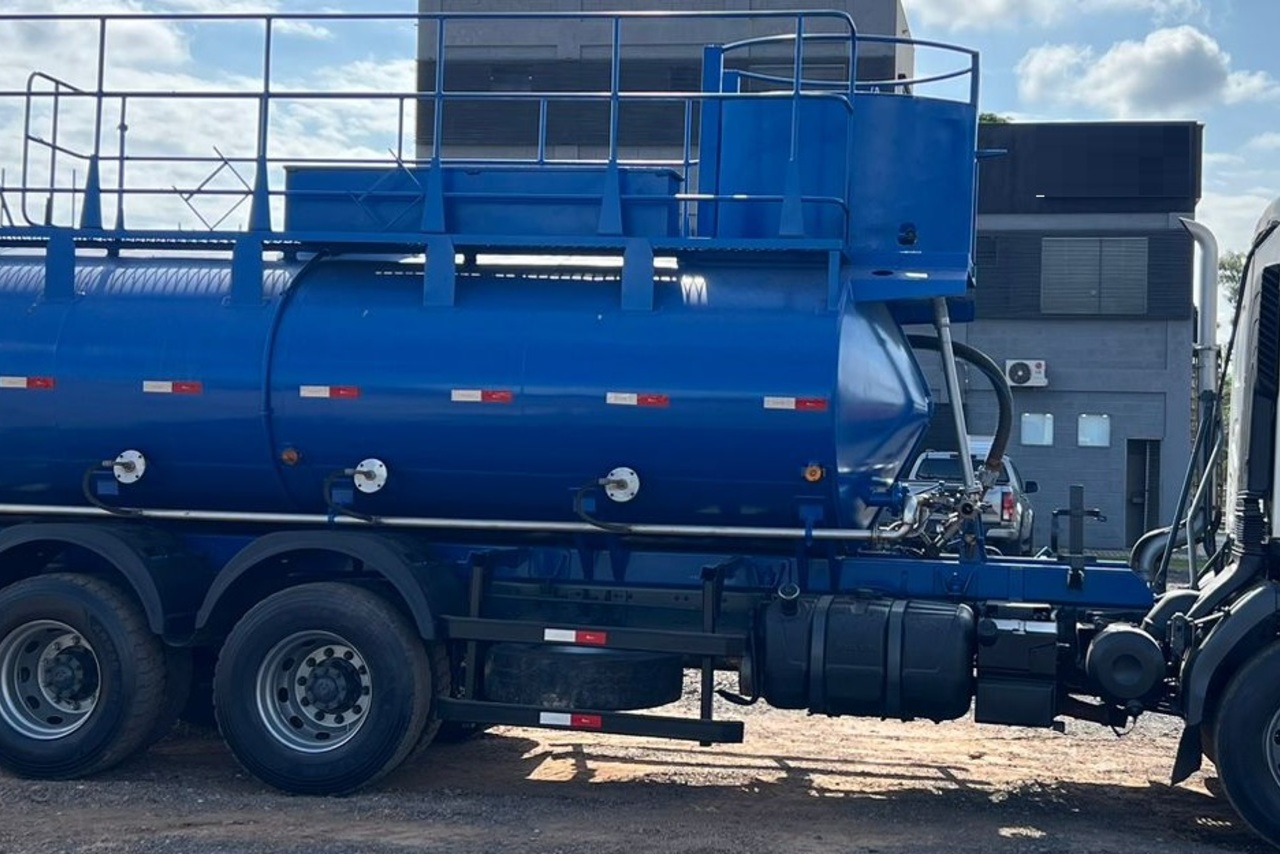 Volvo VM 270 - 13/13 3