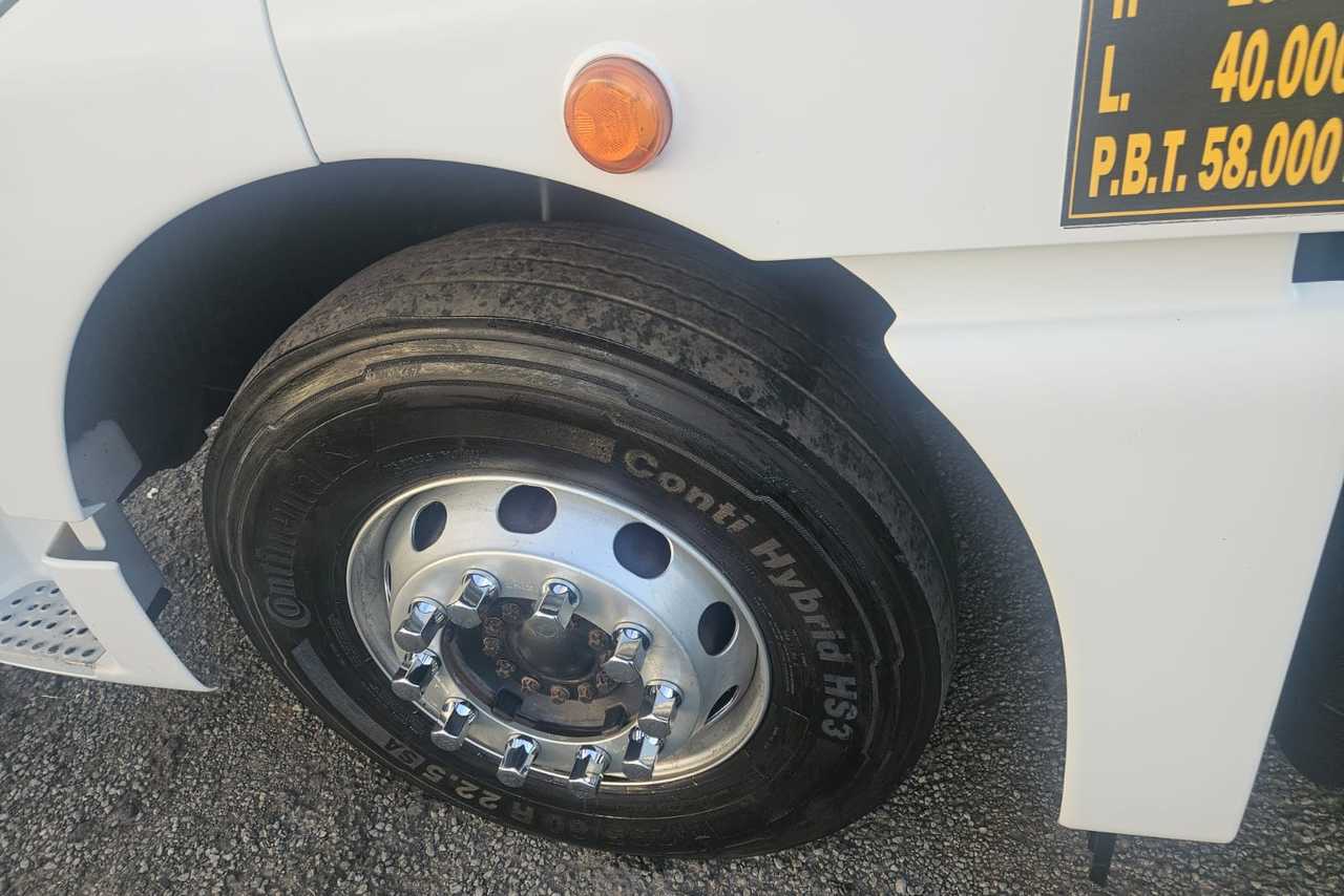 Volkswagen 28-480 6x2 Meteor - 23/24 9