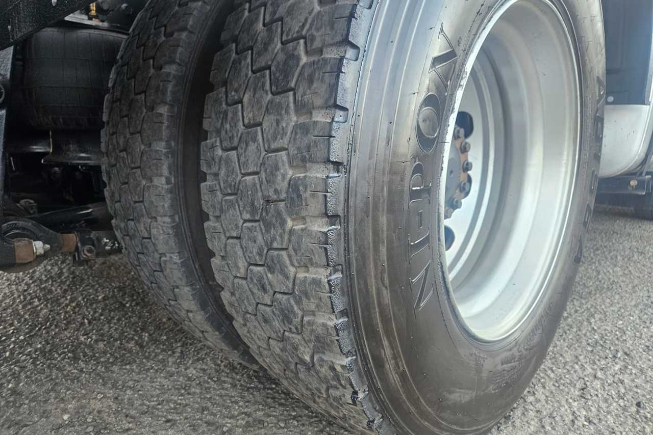 Volkswagen 28-480 6x2 Meteor - 23/24 16