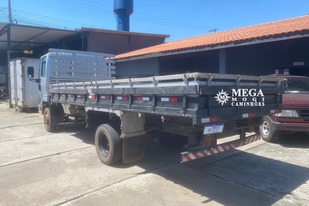 Ford Cargo712 - 09/10 9