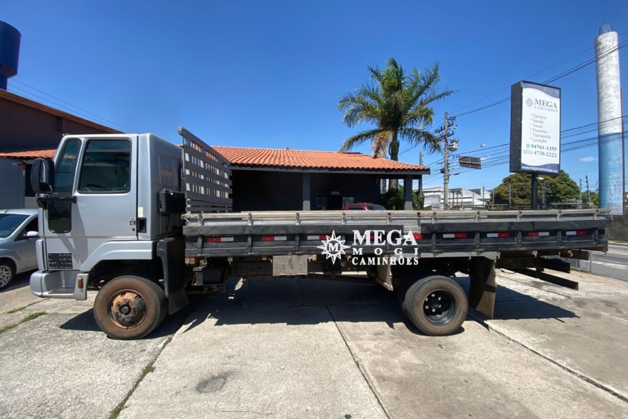 Ford Cargo712 - 09/10 10
