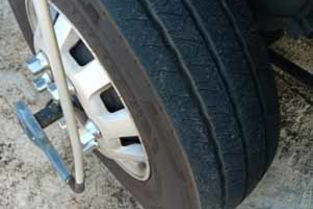 Ford Cargo815 - 10/10 3