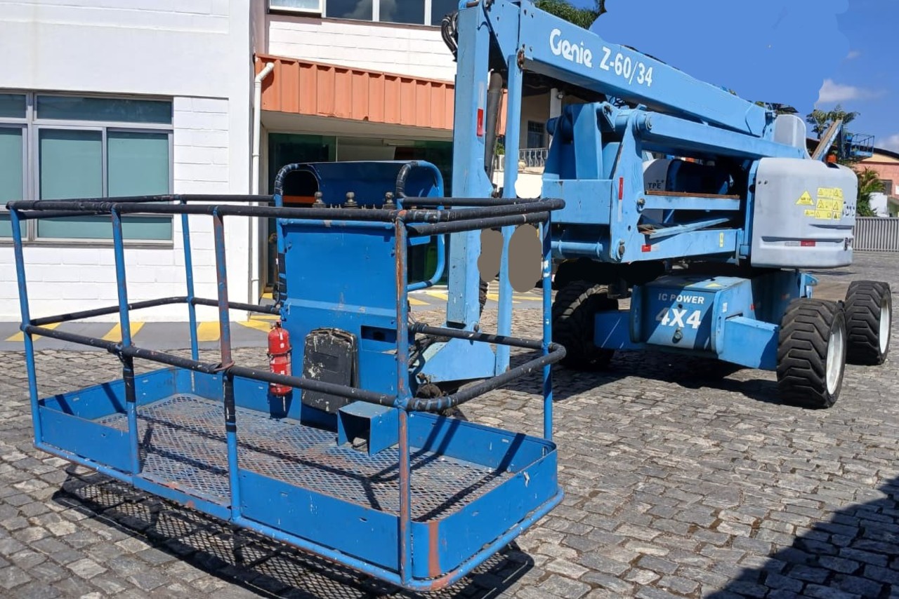 Genie Z6034RT 4x4 - 12/12 3