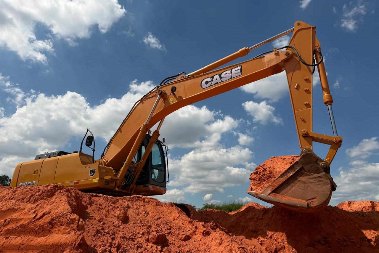 Case CX220 - 11/11 5