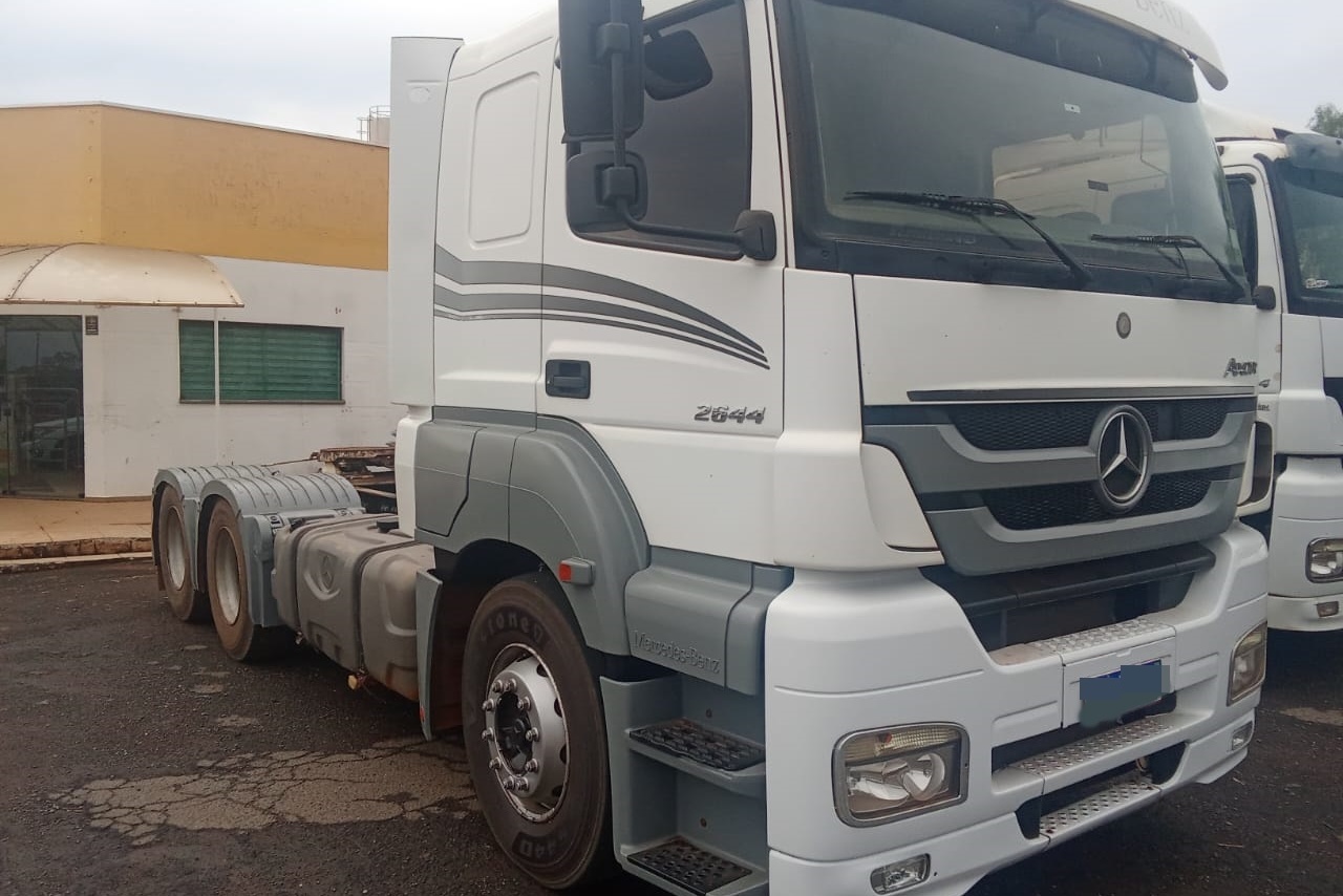 Mercedes Benz Axor 2644 - 19/19 18