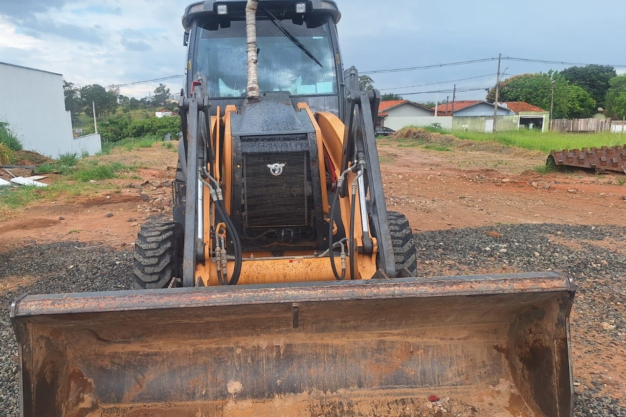 Case 580N - 20/20 6