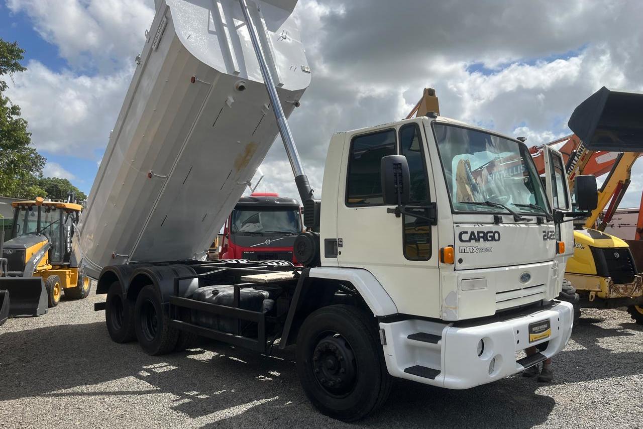 Ford Cargo2422 - 09/09 6