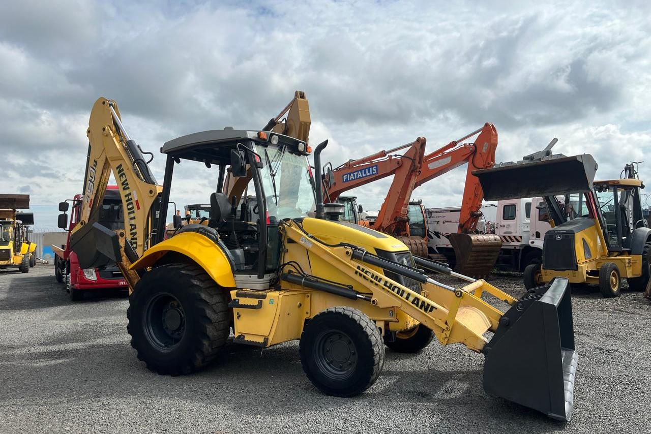 New Holland B90B - 14/14 7