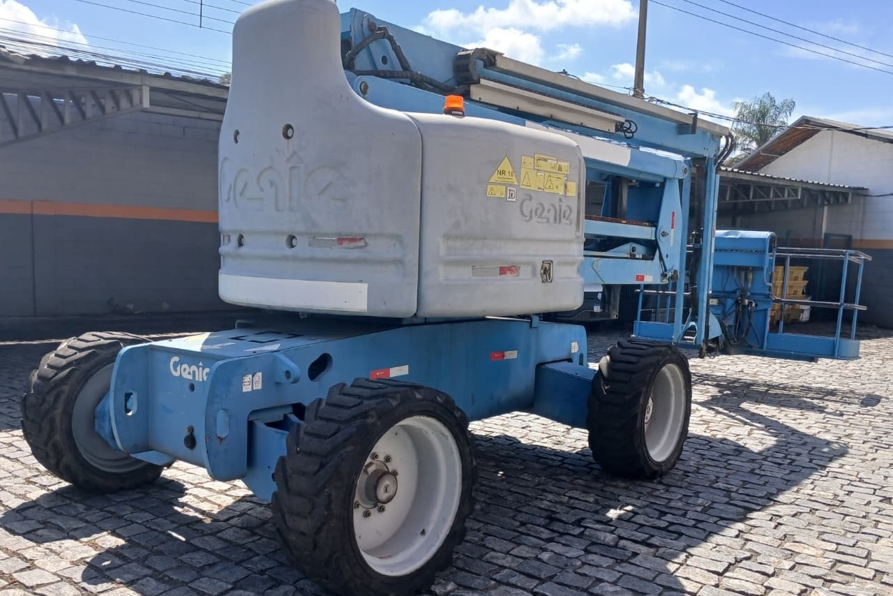 Genie  Z-60/34 - 12/12 3