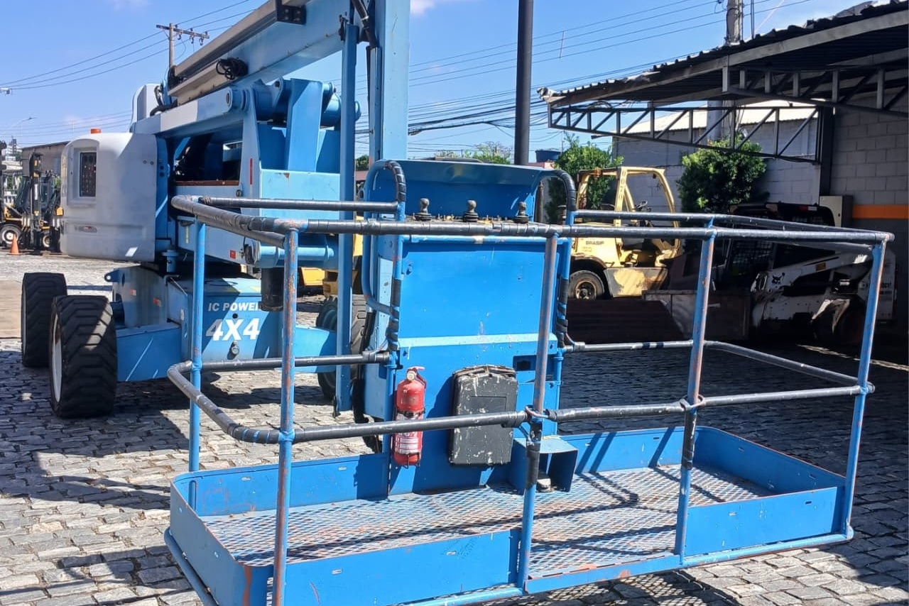 Genie  Z-60/34 - 12/12 5