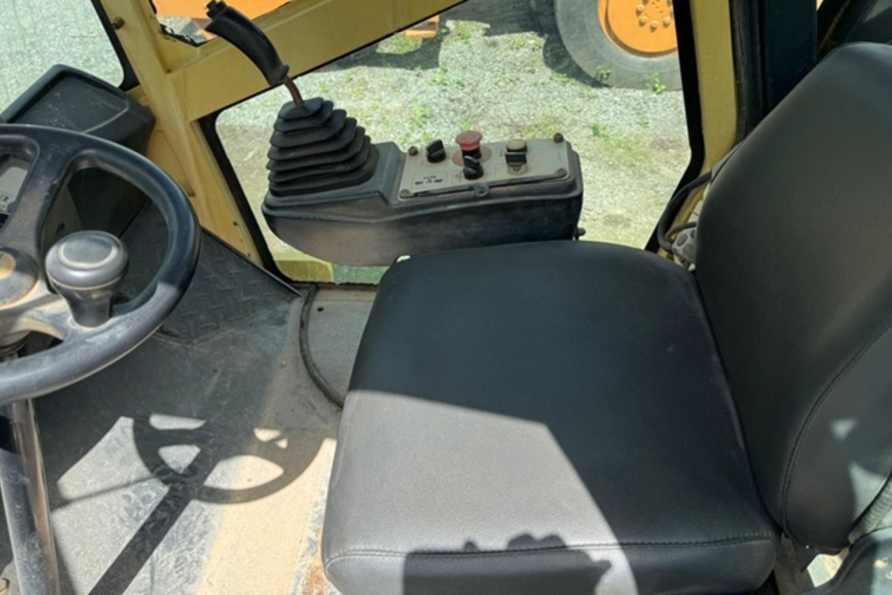 Bomag BW212 - 08/08 2