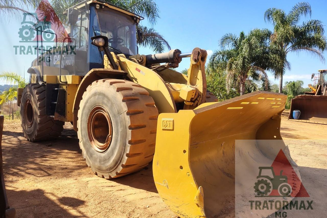 Caterpillar  966L - 18/18 4