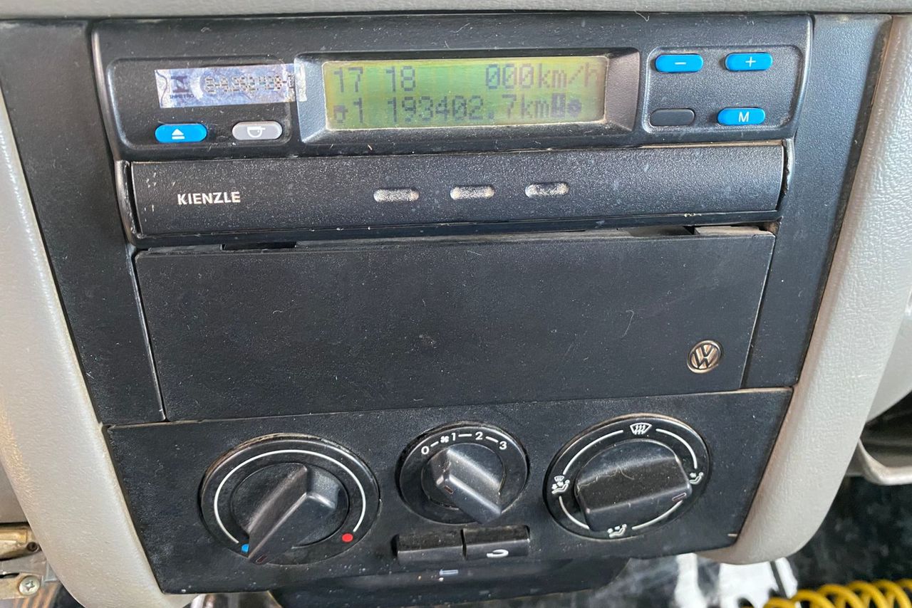 Volkswagen VW 9150 - 09/10 16