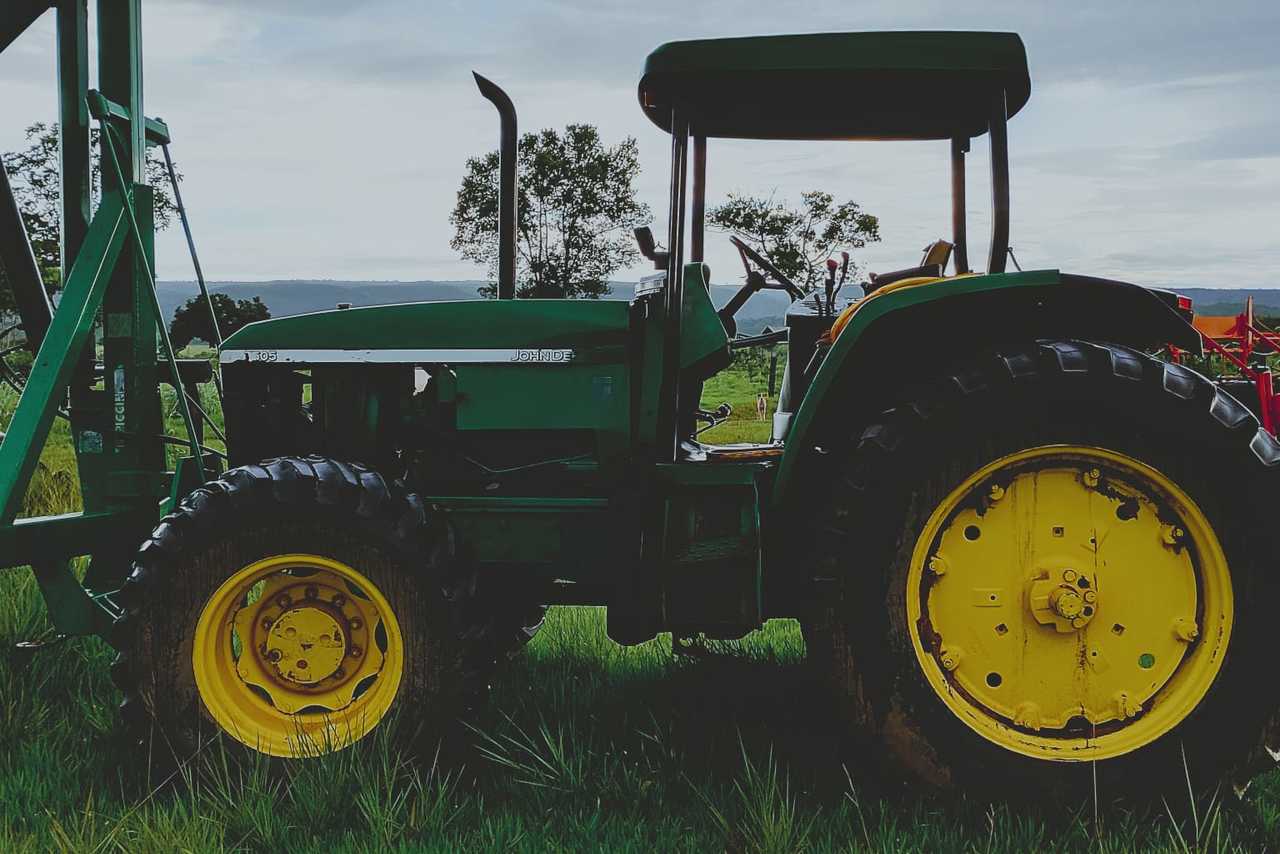 John Deere 7505 - 02/02 3