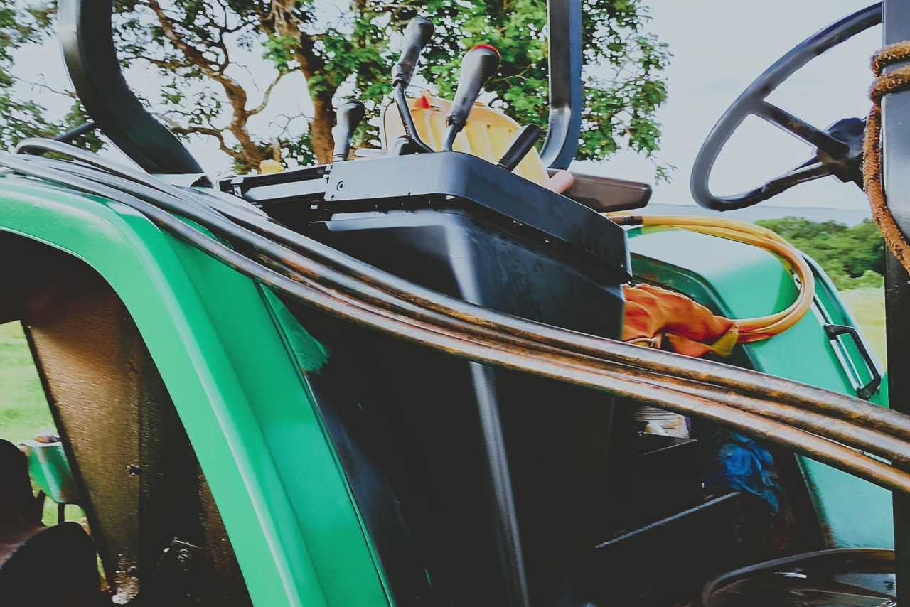 John Deere 7505 - 02/02 4