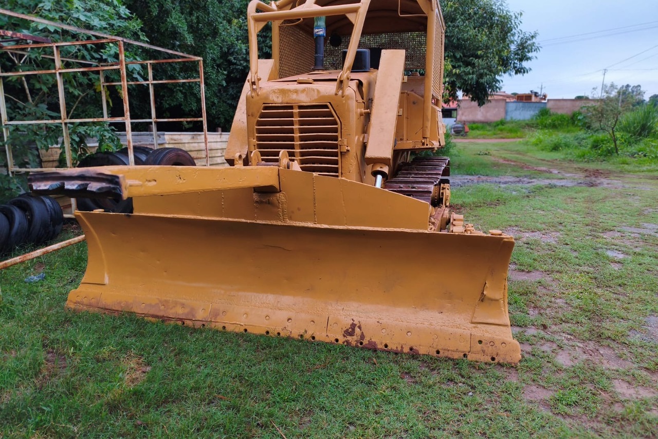 Caterpillar D4E - 82/82 4