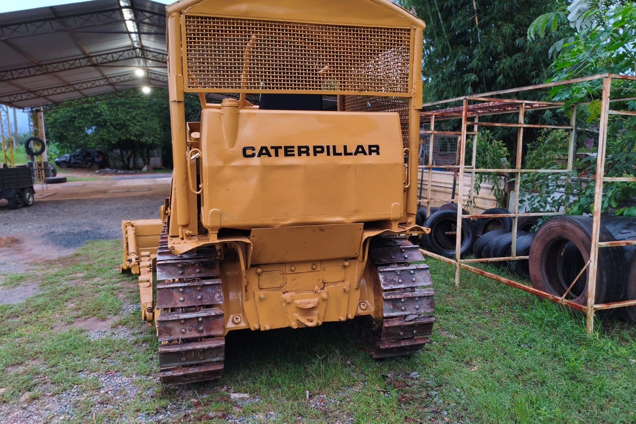 Caterpillar D4E - 82/82 6