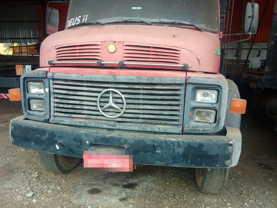 Mercedes Benz MB 1513 - 81/81 2