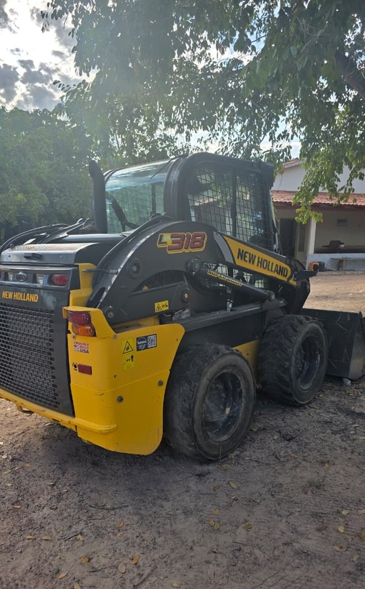 New Holland  L 318 - 23/23 5